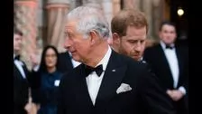 Le prince Charles lance une collection de mode durable
