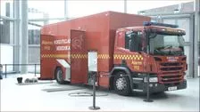 Un'autopompa antincendio che combatte il cancro
