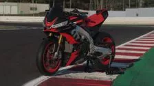 Aprilia Tuono V4 Factory Preview