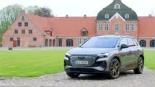 Audi Q4 e-tron Exterior Design in Typhoon grey