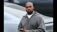 En quoi Kanye West cherche-t-il à changer légalement son nom ?