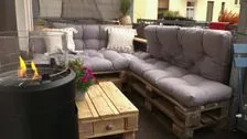 Balcony pallet lounge for sunny days