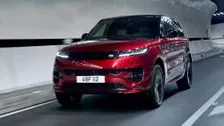 2023 Range Rover Sport in rosso On the Road