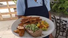 St. Maarten culinair: tonijnsteak & mango bij Kenila
