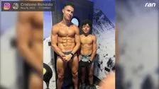 Double Cristiano: The Ronaldos show their Six Pack