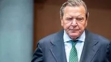 Now official: Former Chancellor Schröder loses privileges