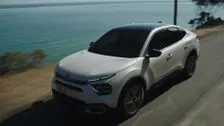 New Citroën C4 X and ë-C4 X Preview