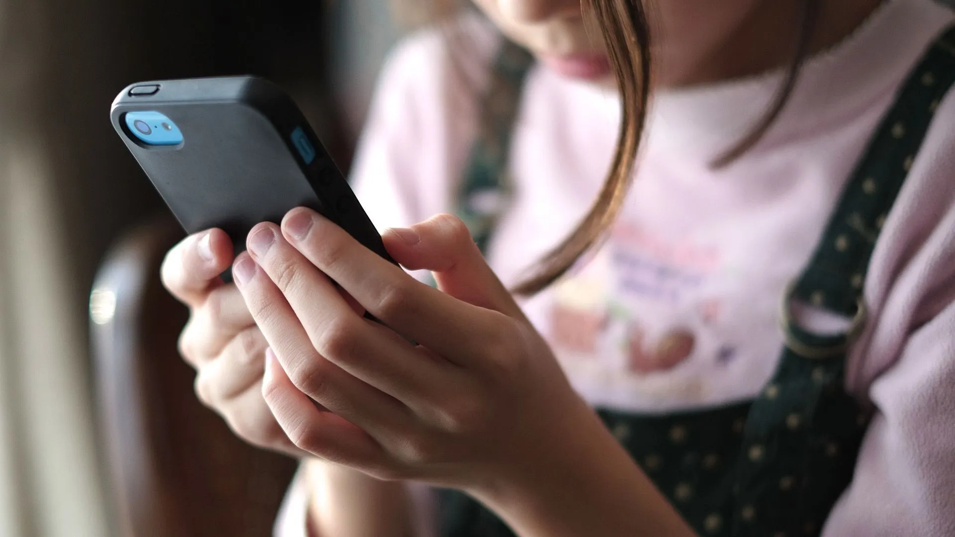 Smartphone-Frage: Ab wann ist ein Handy für Kinder ok?