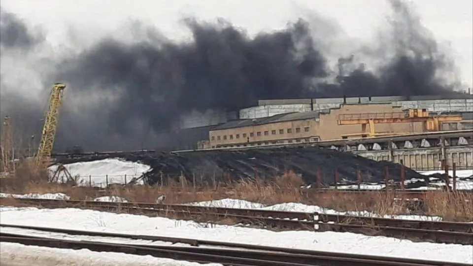 Fire broke out at Russian engine plant