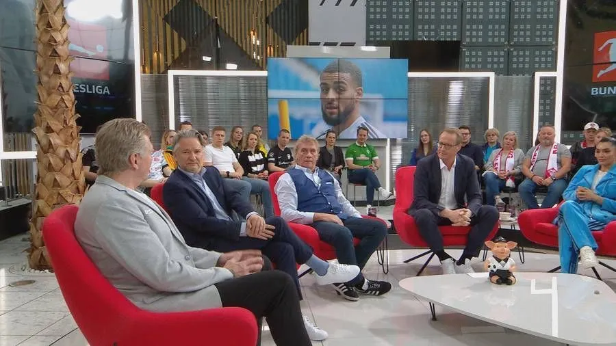 Niederlage gegen Leverkusen: Fehlt dem FC Bayern die Meistergier? | 2 nach 10