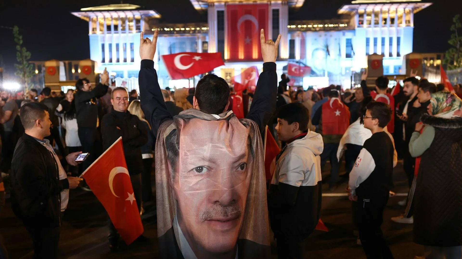 Erdogan tritt drittes Jahrzehnt seiner Herrschaft an
