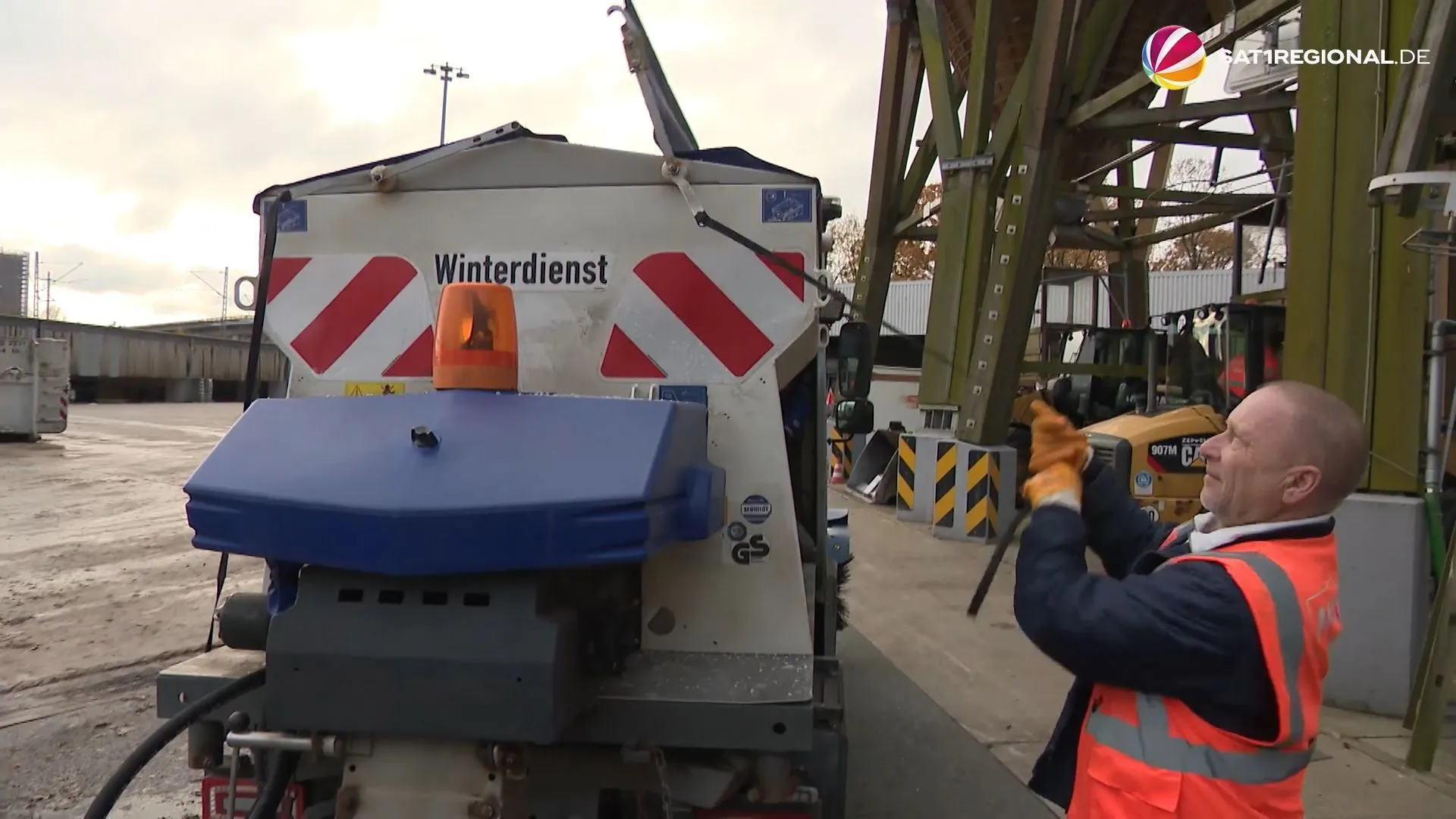 Wintereinbruch: Bremer Straßendienst gut gerüstet
