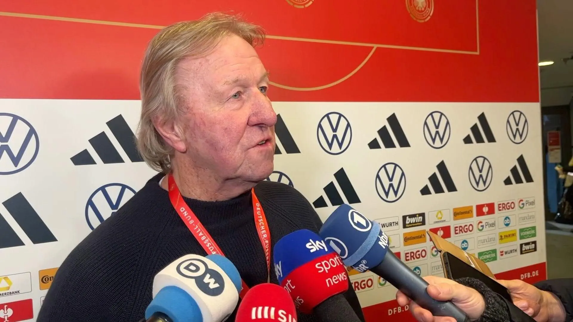 DFB-Frauen wahren Olympia-Chance: 
