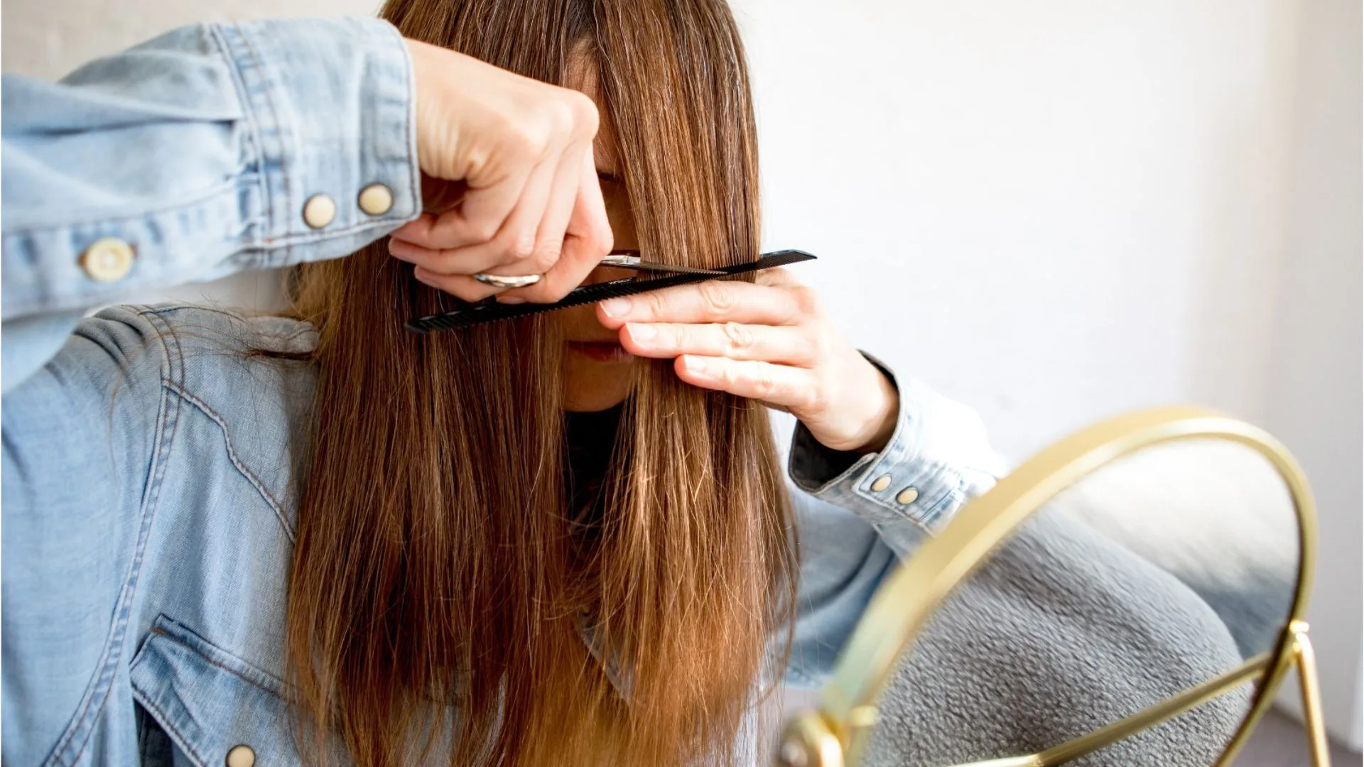 Córtate el pelo: Los consejos más importantes para peinarse uno mismo