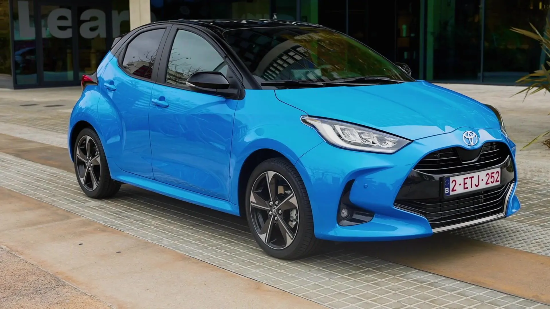The new Toyota Yaris Hybrid - Toyota T-Mate makes driving safer and easier