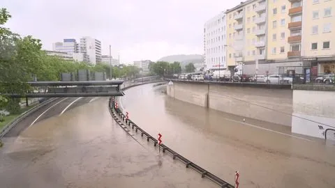 Dauerregen im Saarland: Erdrutsche, Überflutungen, Evakuierungen