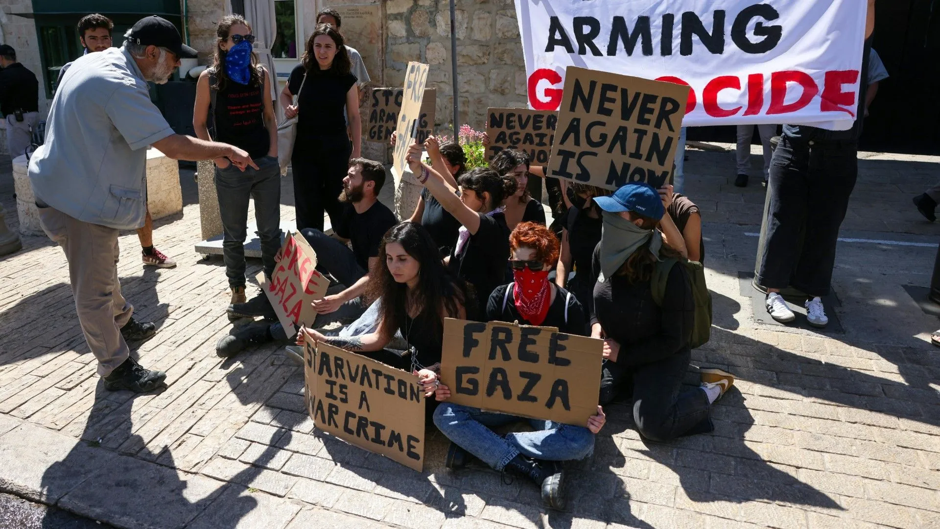 Israel: Friedensaktivisten demonstrieren für Waffenstillstand