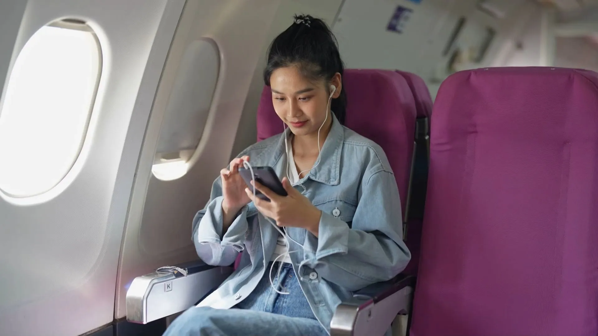 Front, Middle, or Back: Where Is the Safest Place on an Airplane?