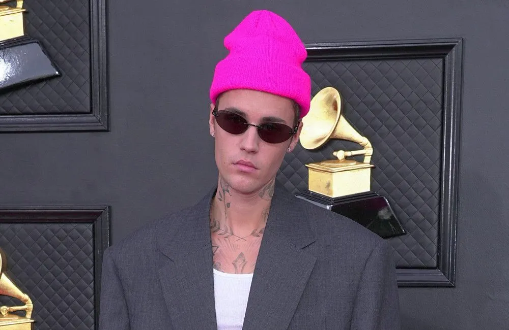 Justin Bieber finds love 'exhausting'