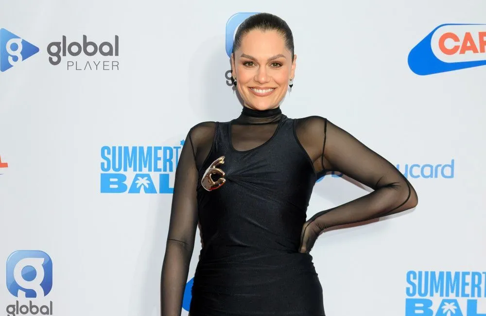 Jessie J gibt Gesundheitsupdate nach Brustkrebs-OP