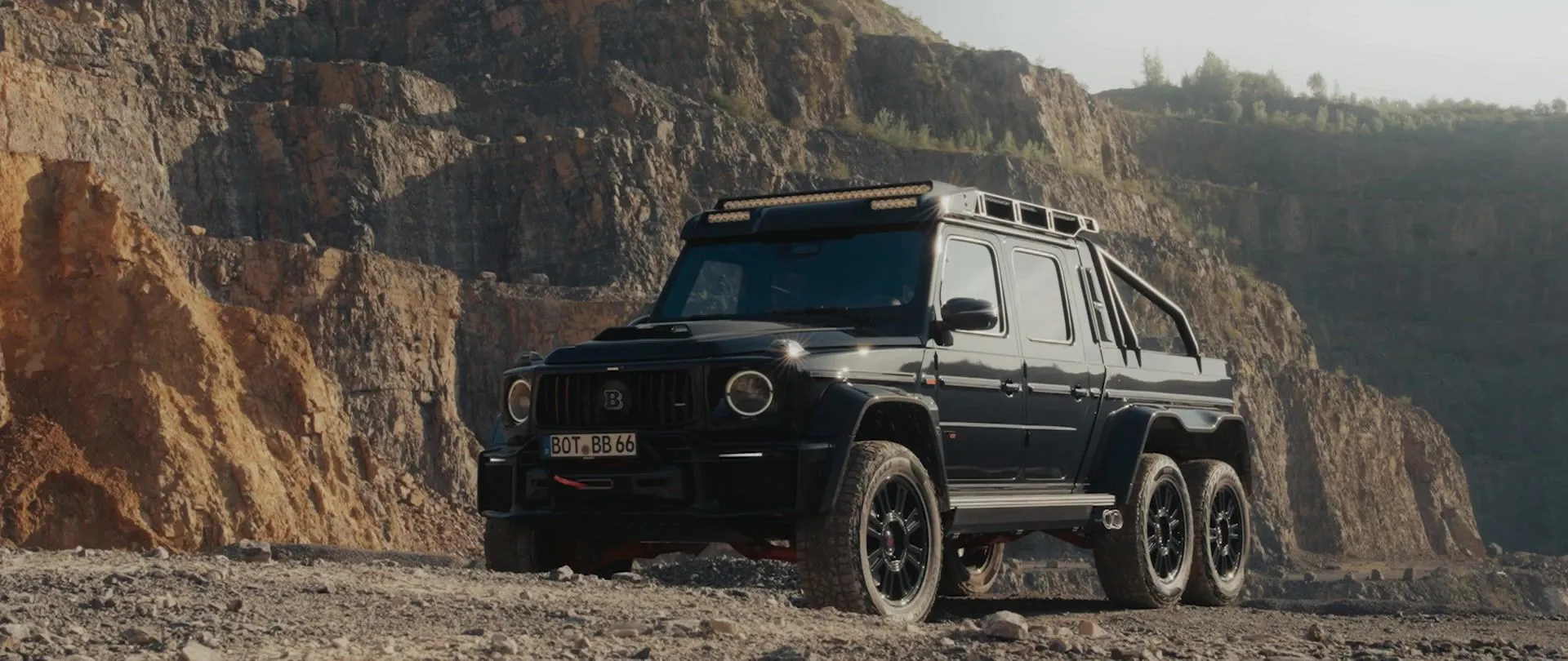 BRABUS XLP 800 6x6 PRZYGODA Przyczepa