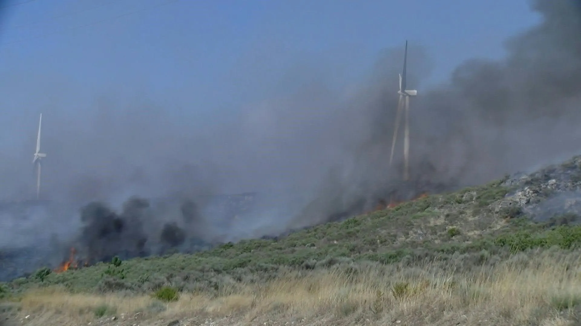 Flames and smoke rise as fire spreads in Trancoso, Portugal