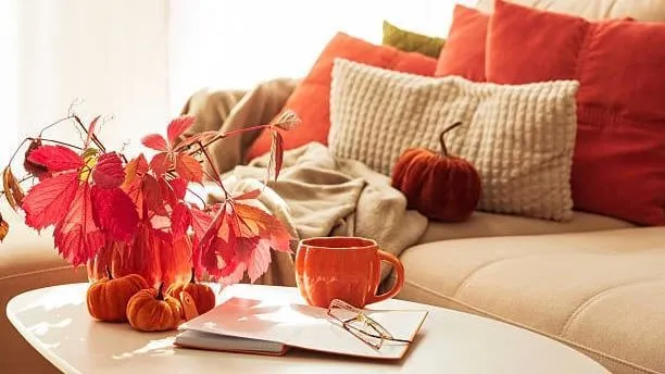 Осенняя уборка: Как подготовить ваш дом к праздничному стрессу