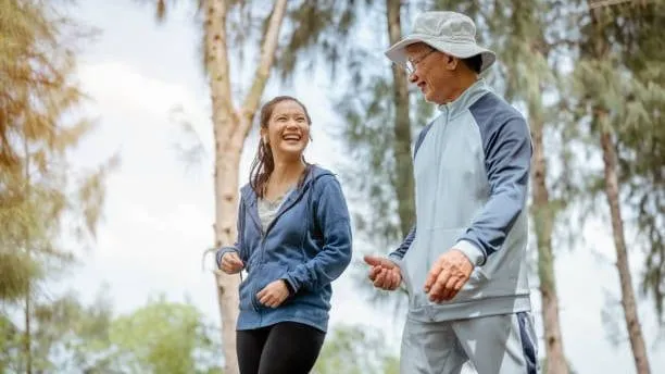 Längere Spaziergänge fördern Herzgesundheit und Langlebigkeit