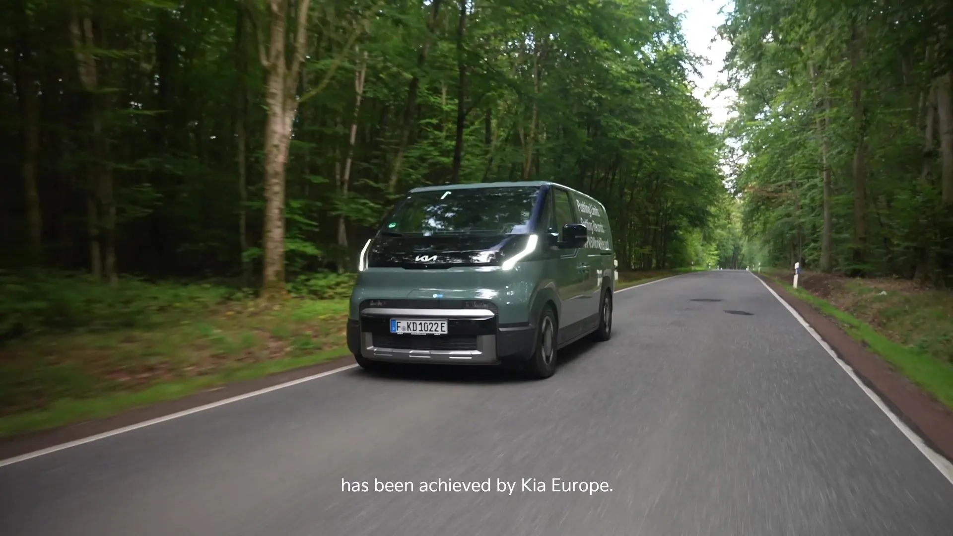 The Kia PV5 Cargo sets a Guinness World Record - 693.38 km on a single charge