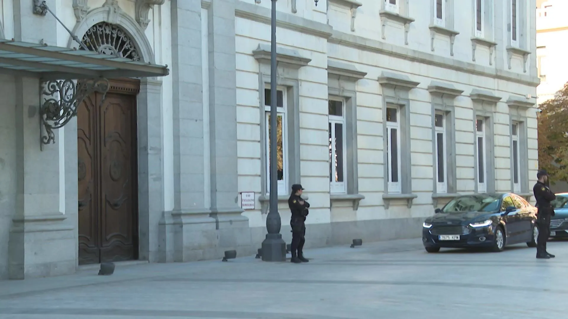 Procurador-geral da Espanha vai a julgamento sem precedentes