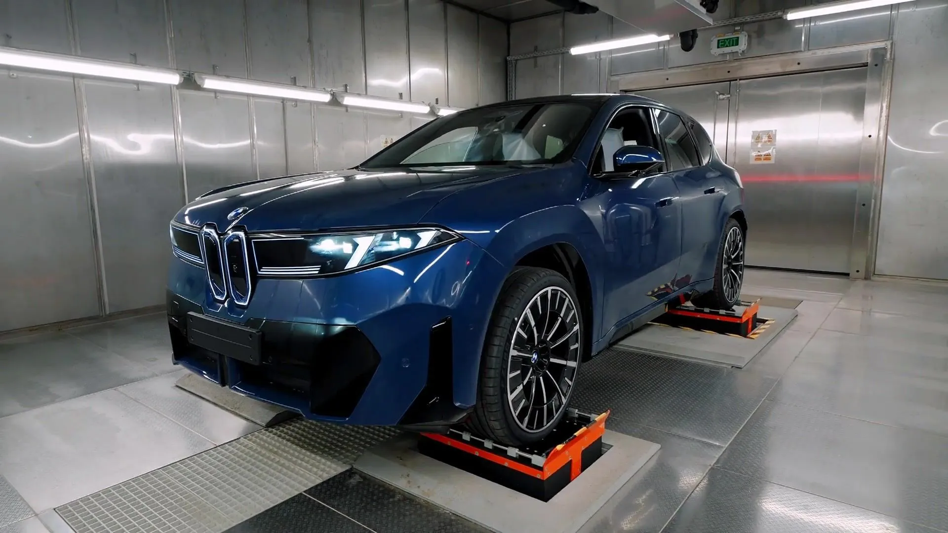 Productie BMW iX3 bij BMW Group Plant Debrecen