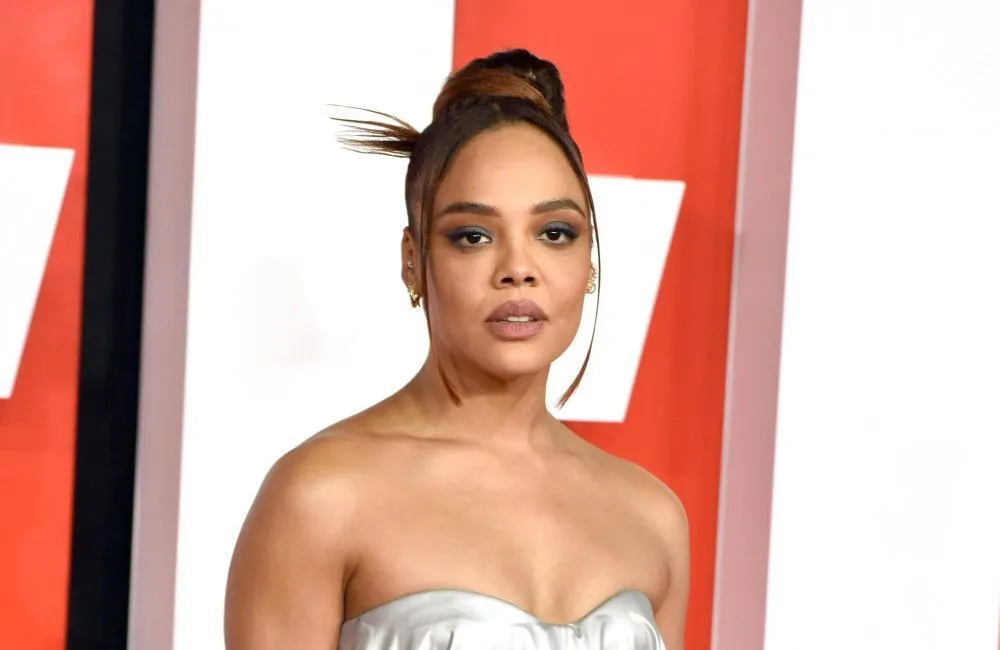 Tessa Thompson haalde inspiratie uit andere portretten van Hedda Gabler