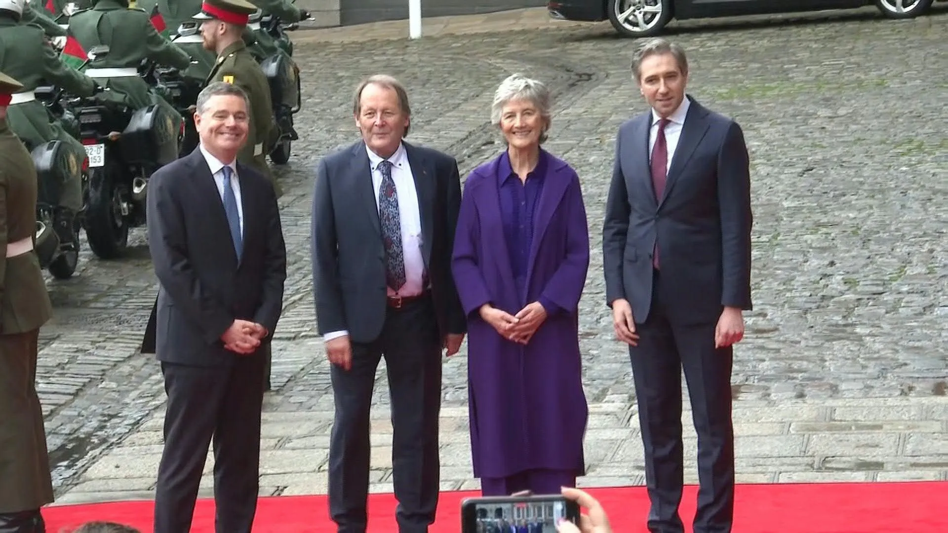 La presidenta electa de Irlanda Connolly llega para la investidura