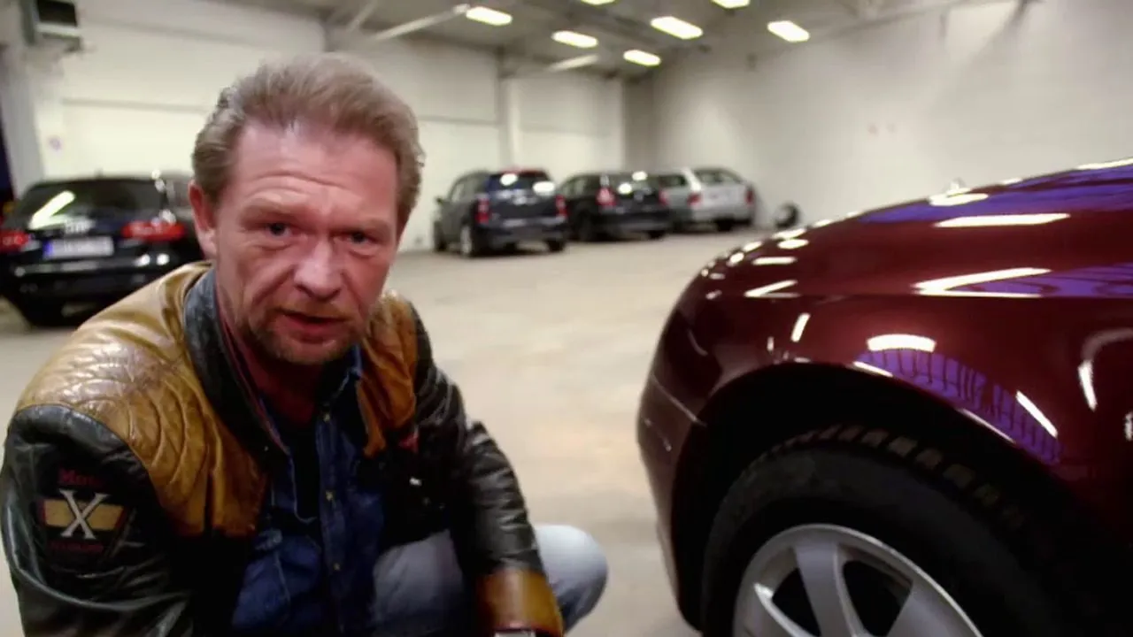 Det sucht Mittelklasse-Limousine (Folge 396)