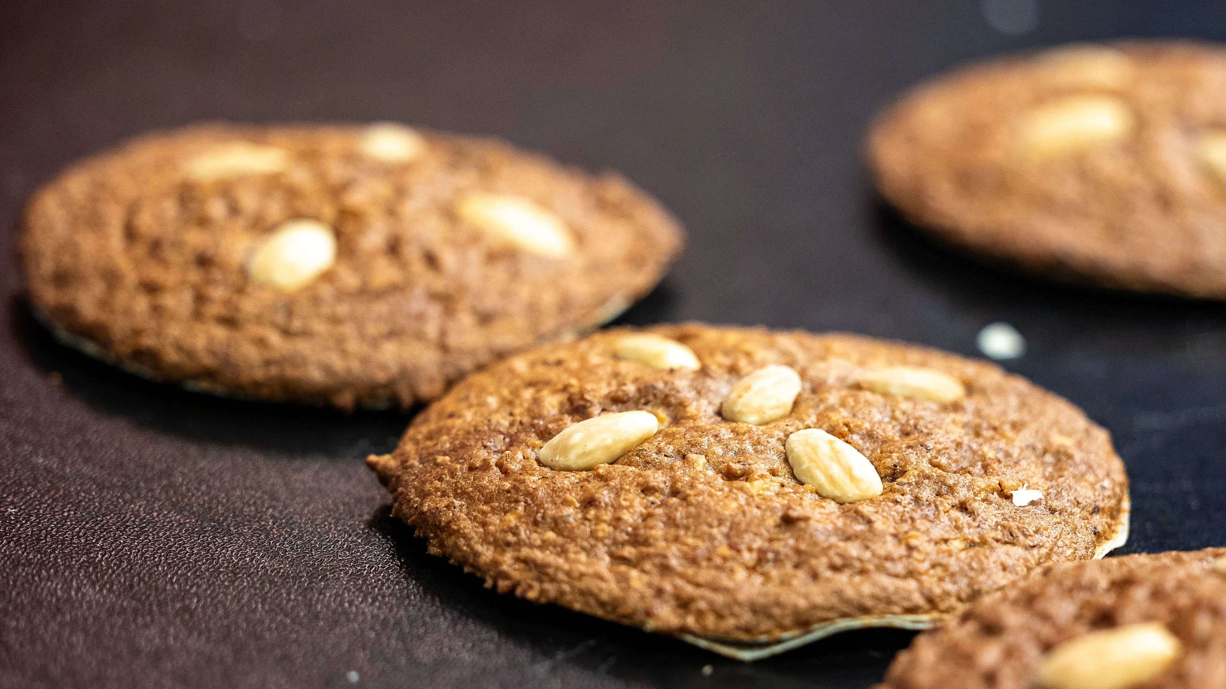 NN-Tasting: What are the best Nuremberg gingerbread cookies?