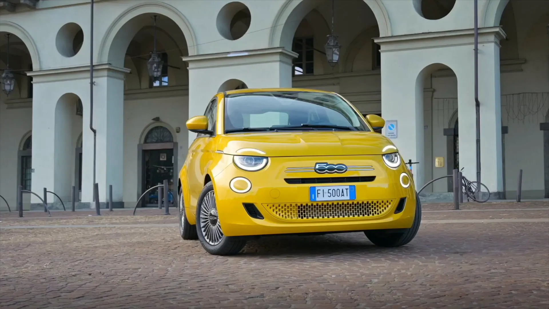 Der neue Fiat 500 Hybrid - die Modellreihe im Detail