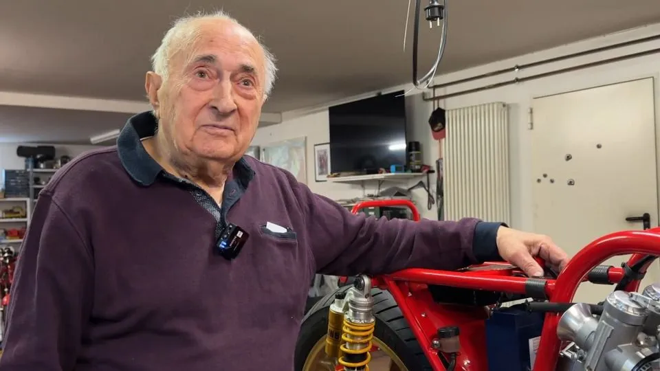 Das Mechaniker-Genie: Giuseppe Ioannoni (86) baut „aus dem Bauch heraus“ 500er-MV Agusta
