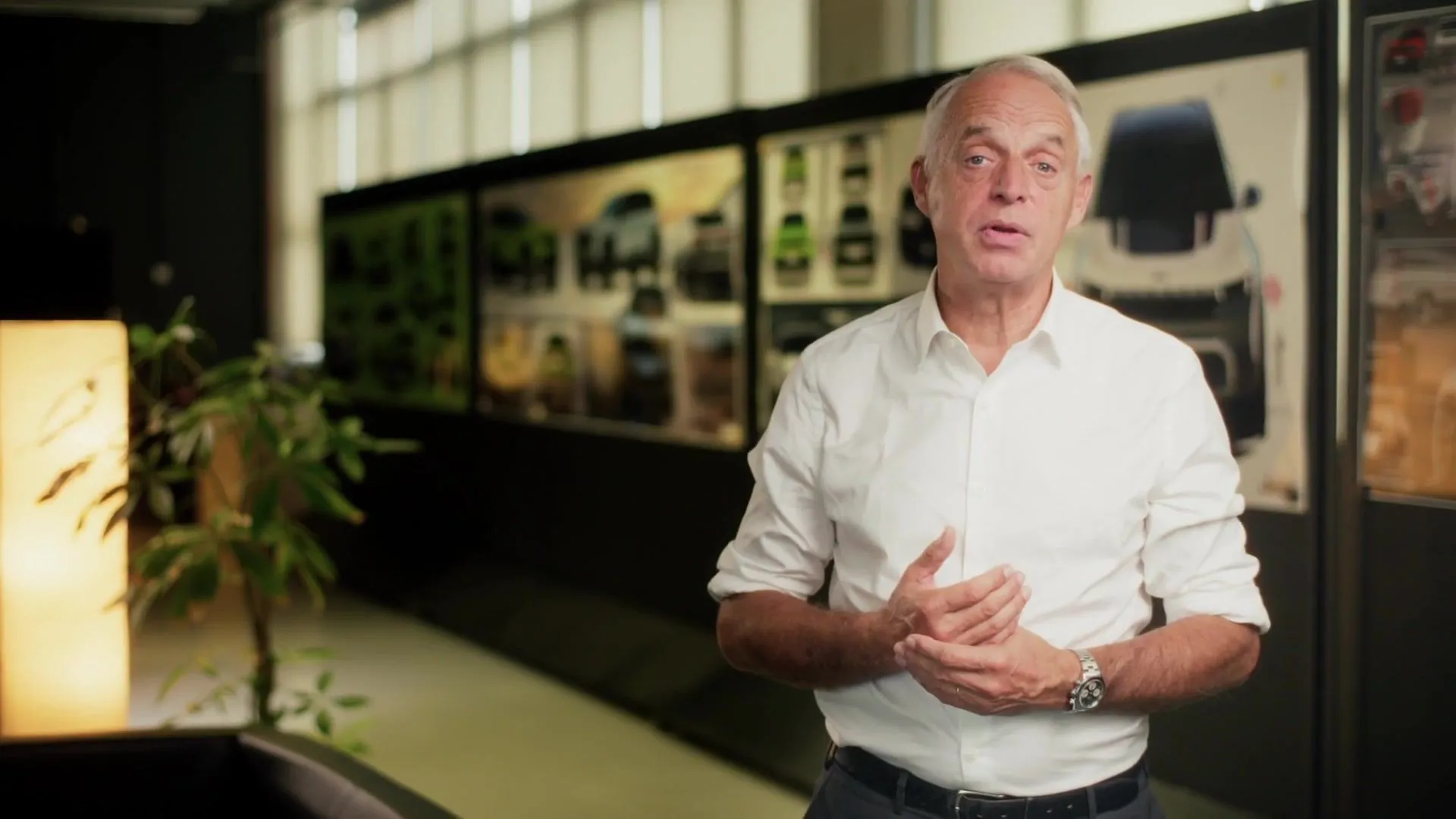 Jeep confirms its European Roadmap to 2030 - Interview with Xavier Peugeot