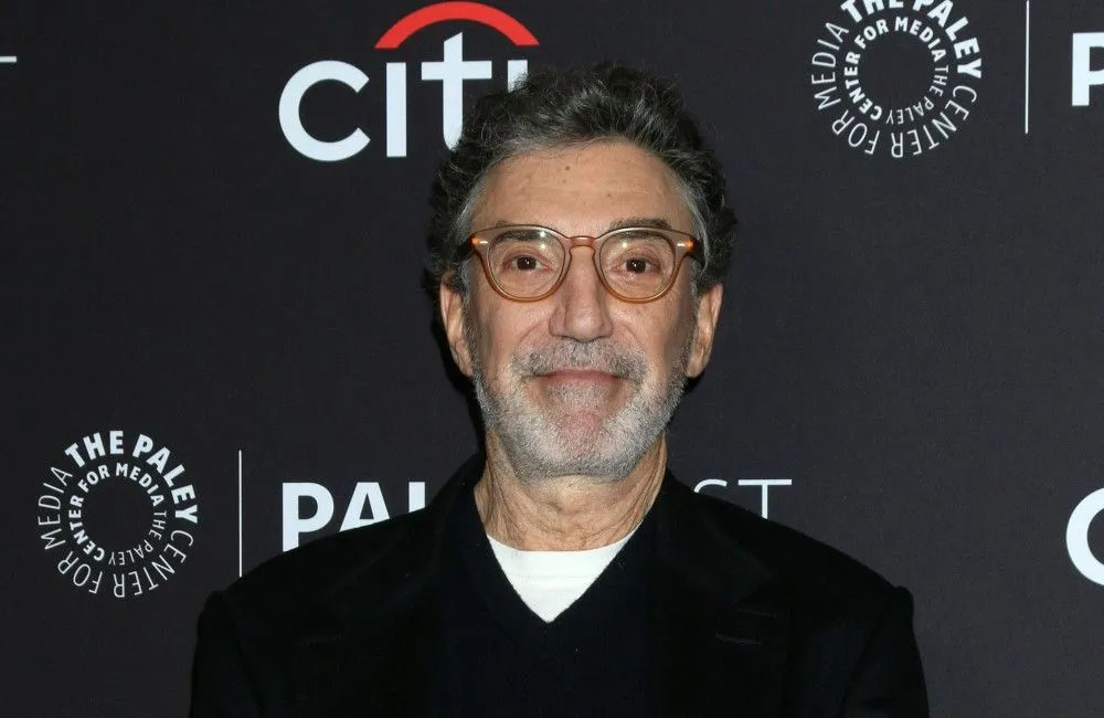 Chuck Lorre rivela di aver fatto parte di Scientology
