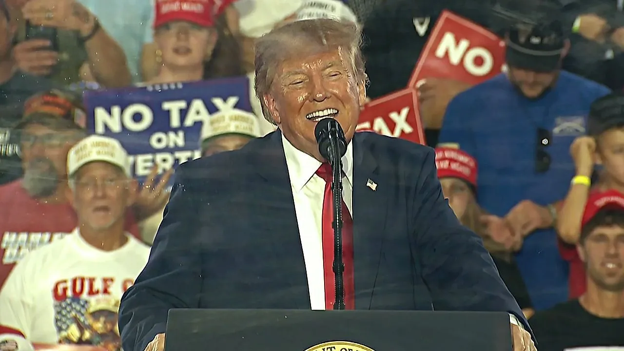 Trump tells Iowa rally he will have “lot of power” after leaving the White House